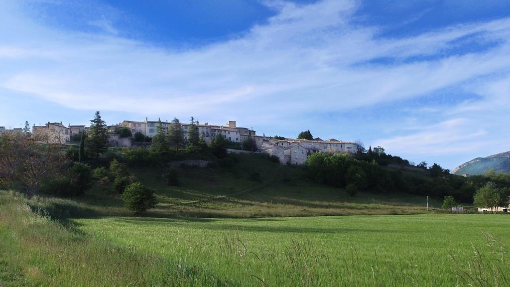 Vvf Haute Provence Lagrand Exterior foto