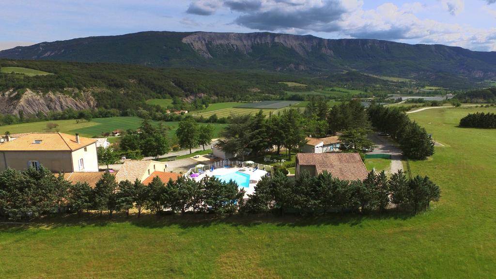 Vvf Haute Provence Lagrand Exterior foto