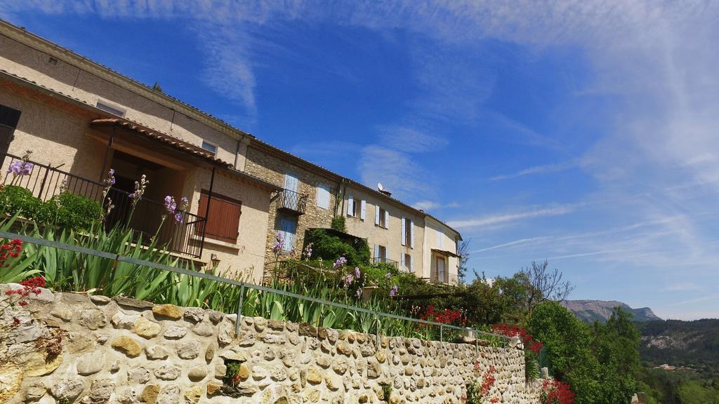 Vvf Haute Provence Lagrand Exterior foto